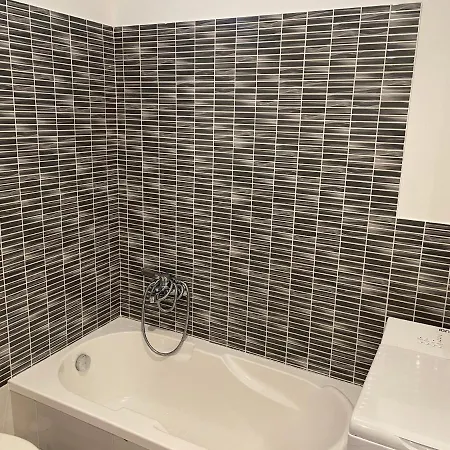 Accomodo Mib22 Bivano Niguarda * Milano