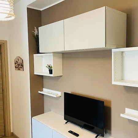Accomodo Mib22 Bivano Niguarda Apartmán *